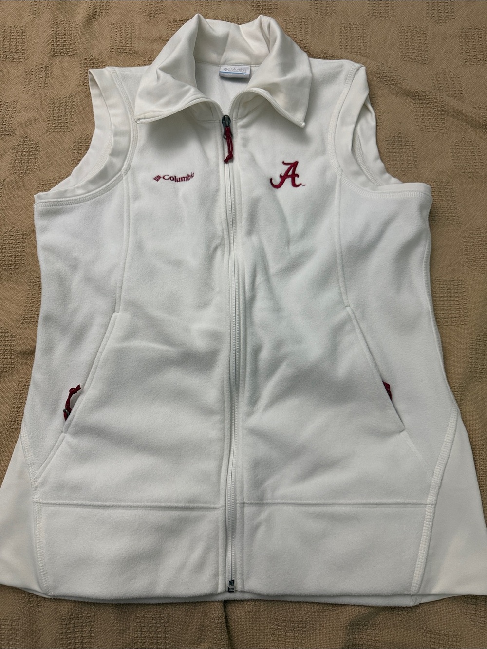 University of Alabama Crimson Tide women’s Columbia White Fleece Vest
